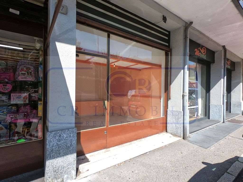 negozio in vendita a Bollate
