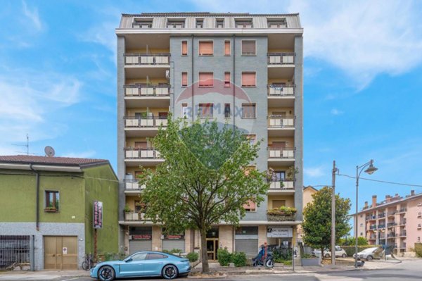 appartamento in vendita a Bollate in zona Ospiate