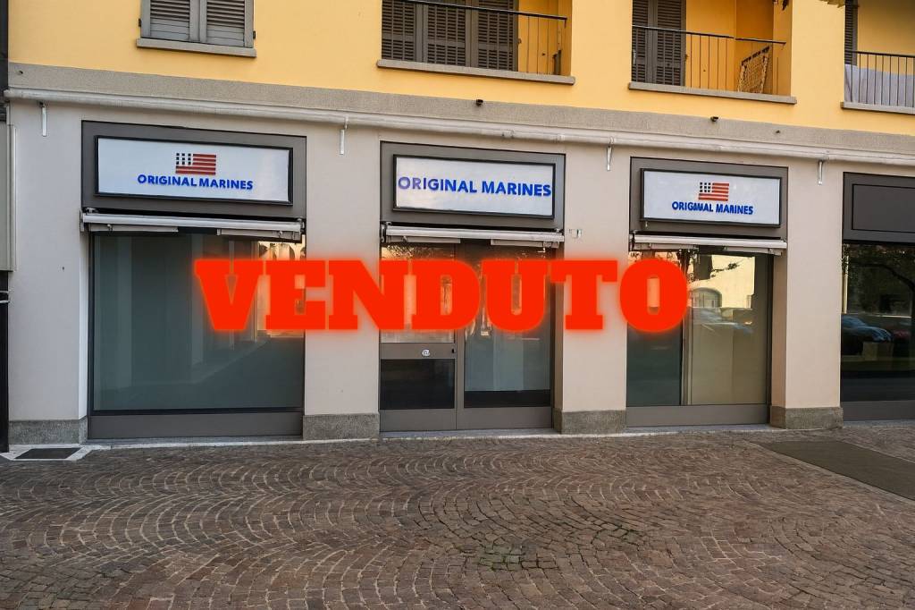 negozio in vendita a Bollate