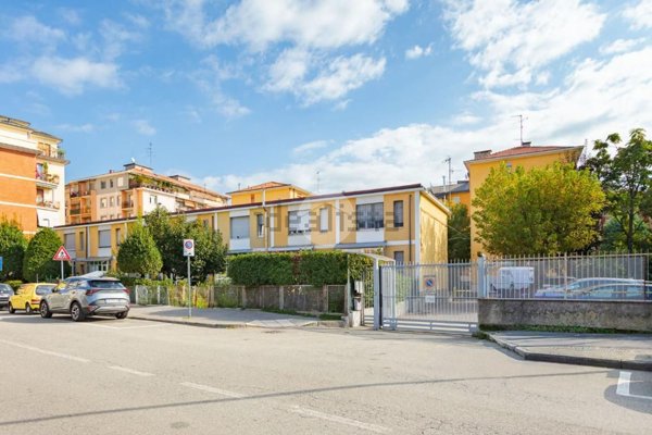 appartamento in vendita a Bollate