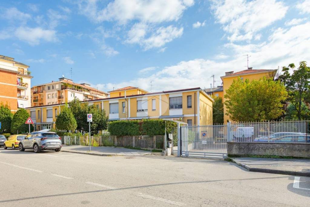 appartamento in vendita a Bollate