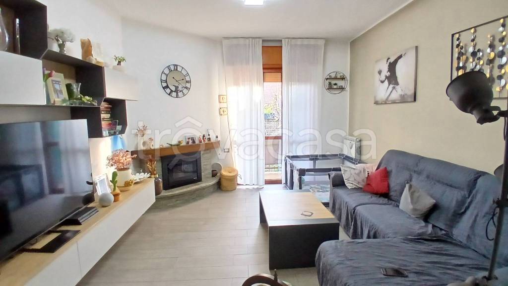 appartamento in vendita a Bollate