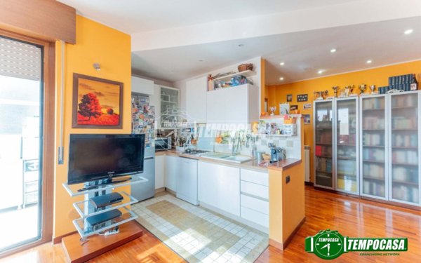 appartamento in vendita a Bollate