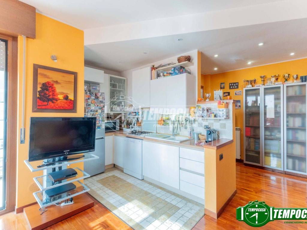 appartamento in vendita a Bollate