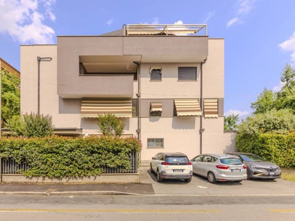 appartamento in vendita a Bollate