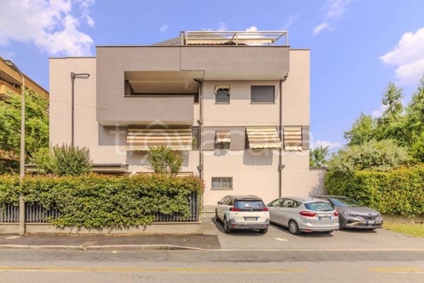 appartamento in vendita a Bollate