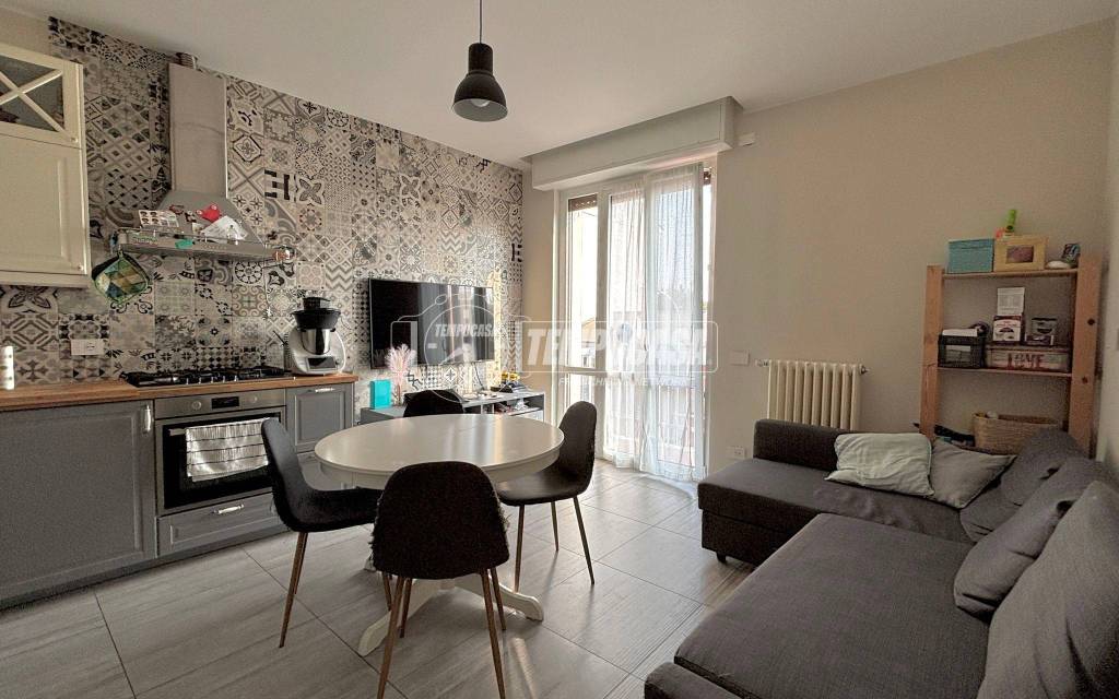 appartamento in vendita a Bollate in zona Cassina Nuova