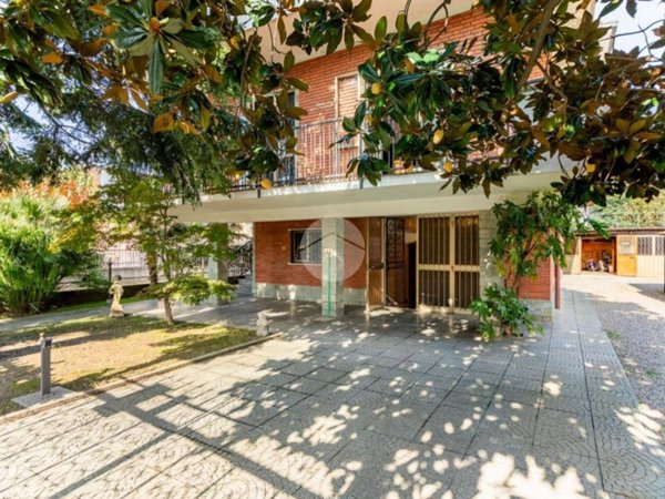 appartamento in vendita a Bollate