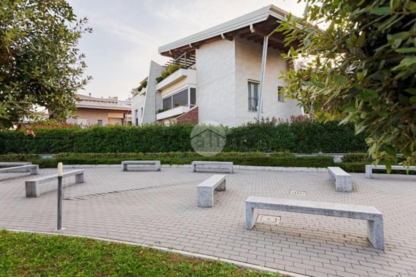 appartamento in vendita a Bollate