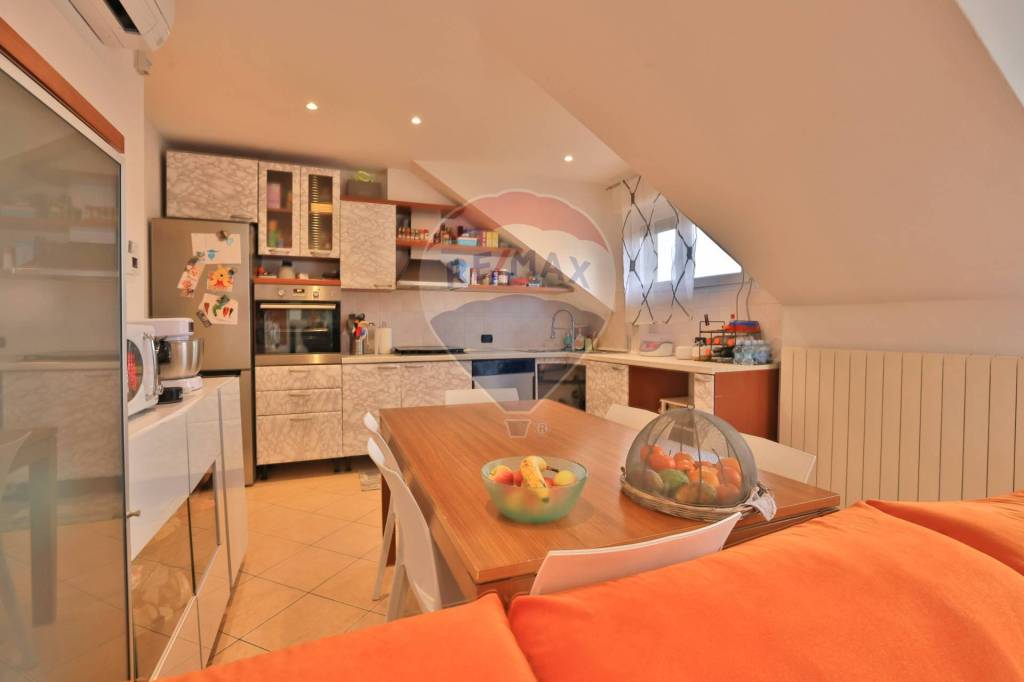 appartamento in vendita a Bollate