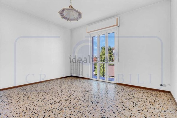 appartamento in vendita a Bollate in zona Cassina Nuova