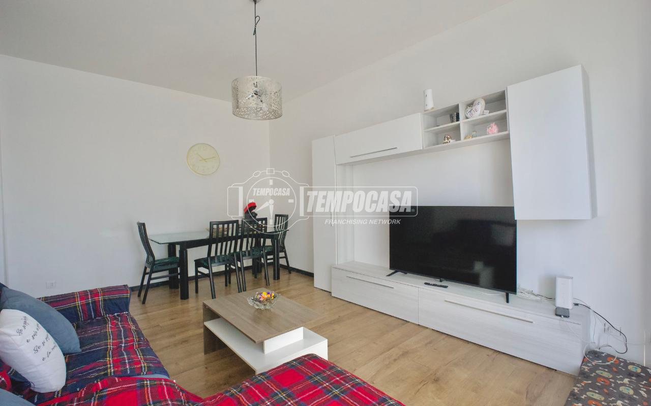 appartamento in vendita a Bollate in zona Cassina Nuova