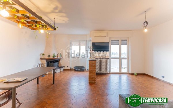 appartamento in vendita a Bollate in zona Ospiate