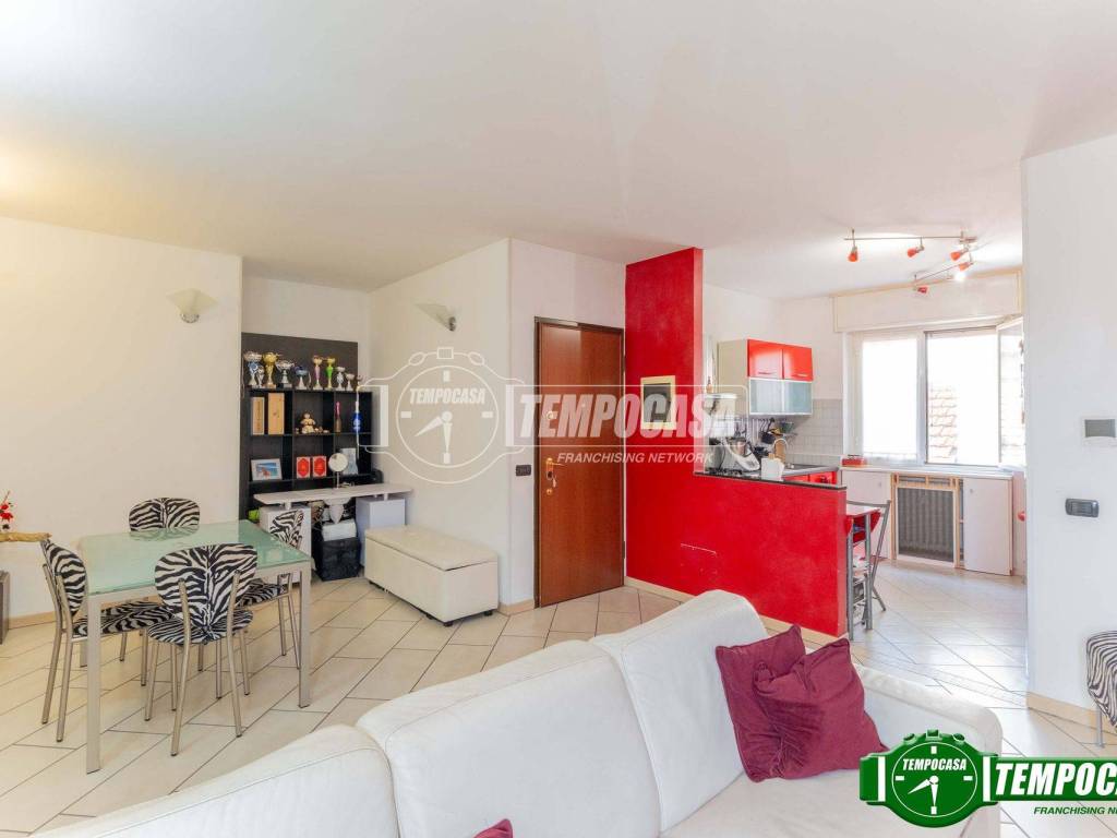 appartamento in vendita a Bollate