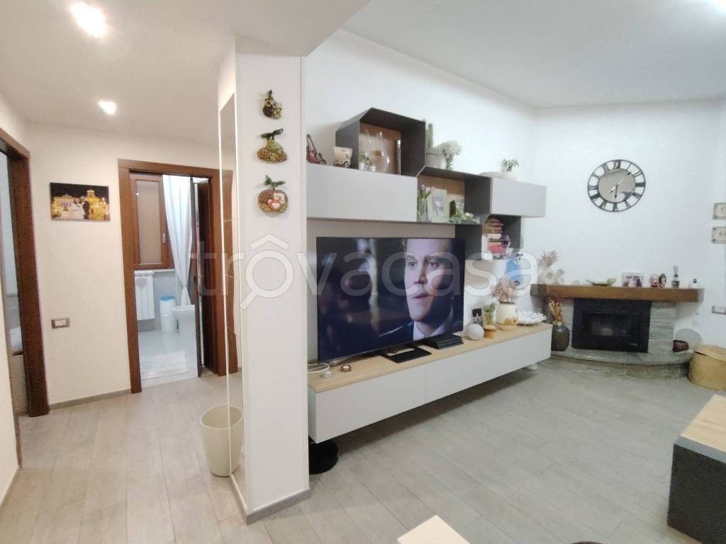 appartamento in vendita a Bollate