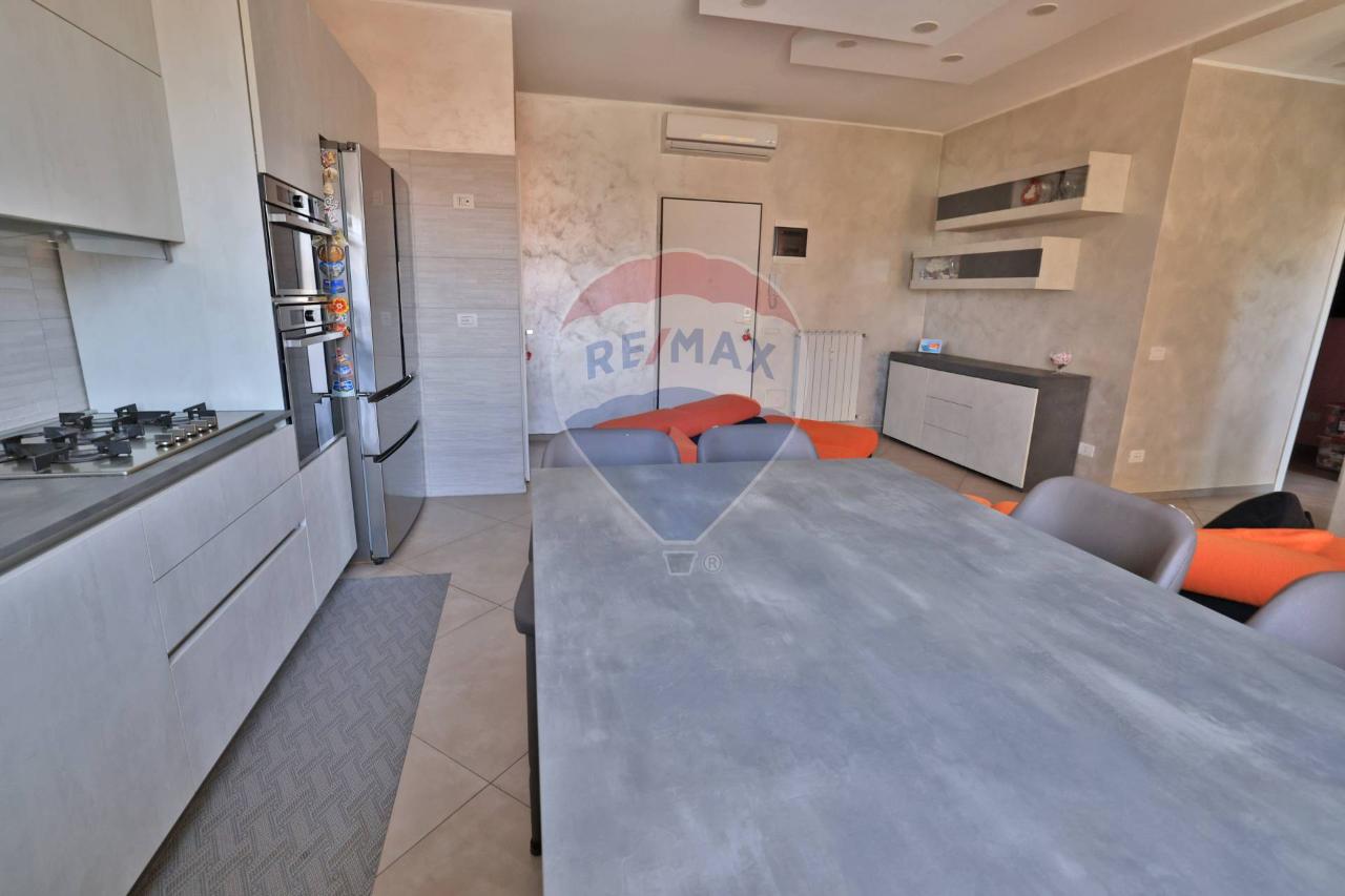 appartamento in vendita a Bollate