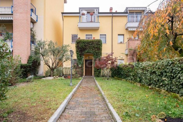 casa indipendente in vendita a Bollate