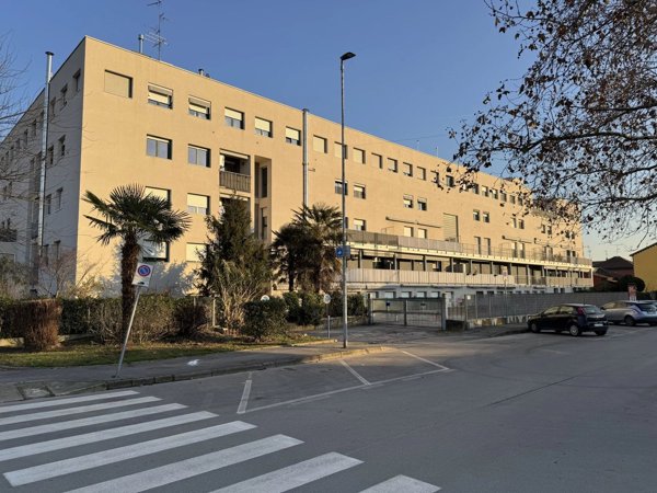 casale in vendita a Bollate