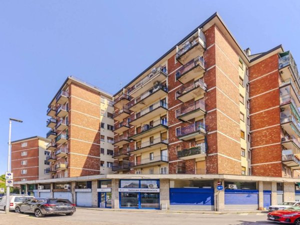 ufficio in vendita a Bollate