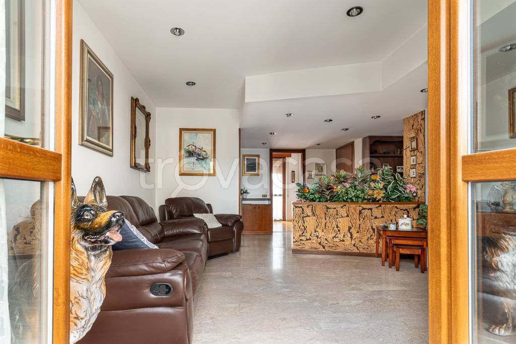 appartamento in vendita a Bollate