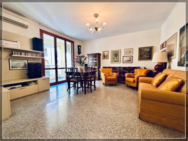 appartamento in vendita a Bollate