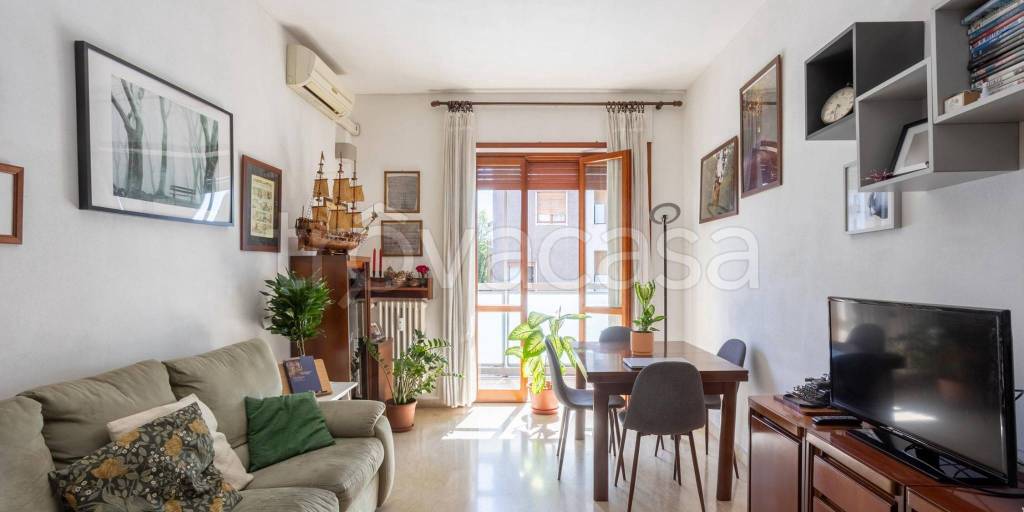 appartamento in vendita a Bollate