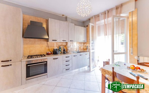 appartamento in vendita a Bollate