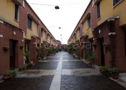 casa indipendente in vendita a Bollate