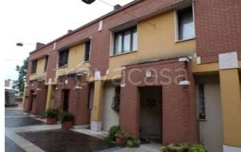 casa indipendente in vendita a Bollate