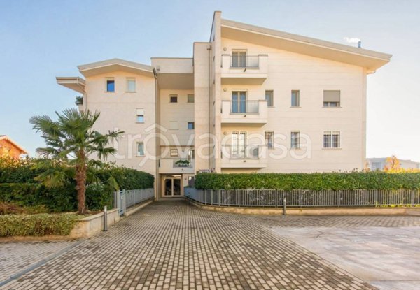 appartamento in vendita a Bollate