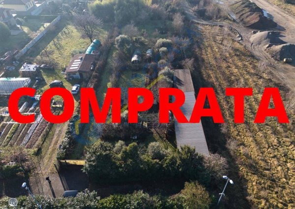 locale commerciale in vendita a Bollate