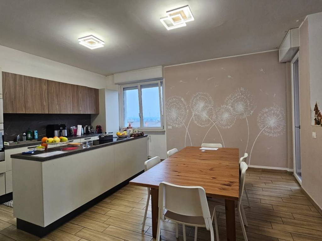 appartamento in vendita a Bollate