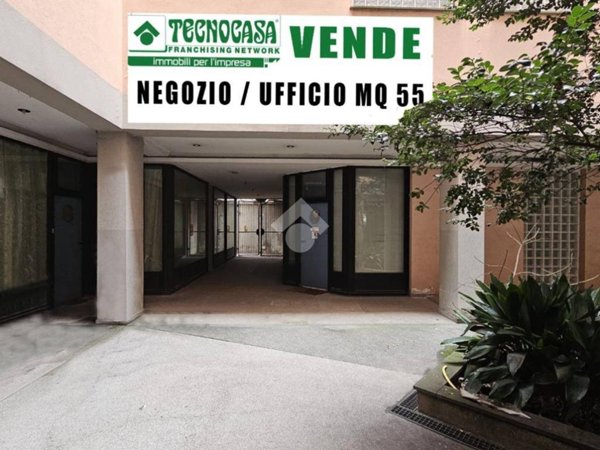 ufficio in vendita a Bollate in zona Cassina Nuova