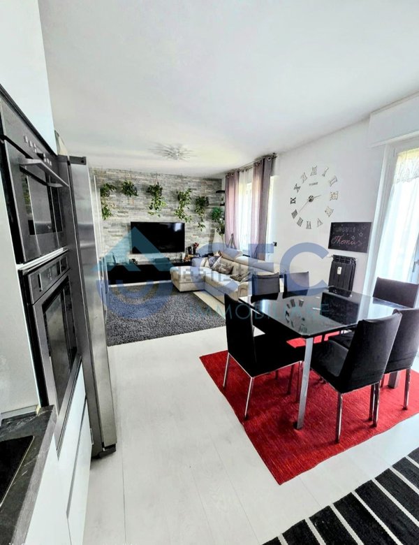 appartamento in vendita a Bollate