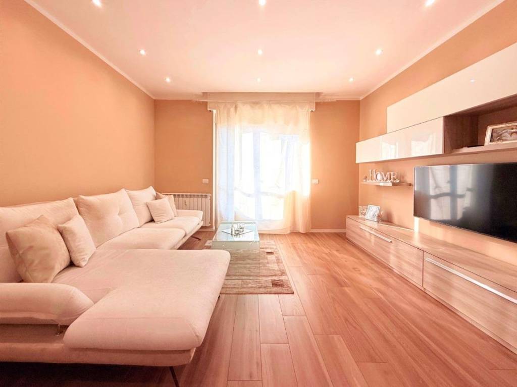 appartamento in vendita a Bollate