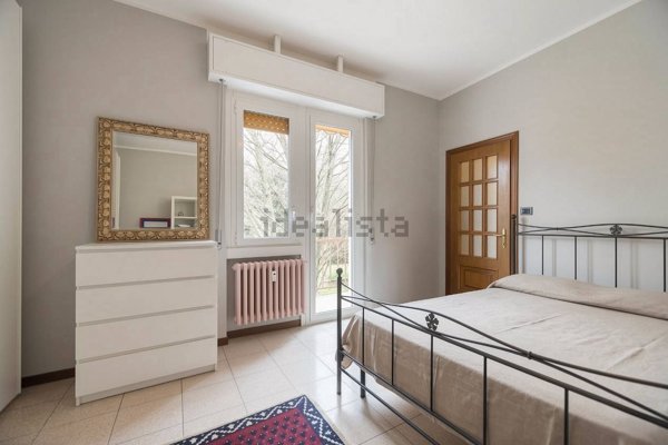 appartamento in vendita a Bollate in zona Cassina Nuova