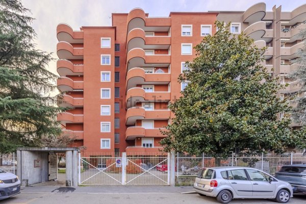 appartamento in vendita a Bollate