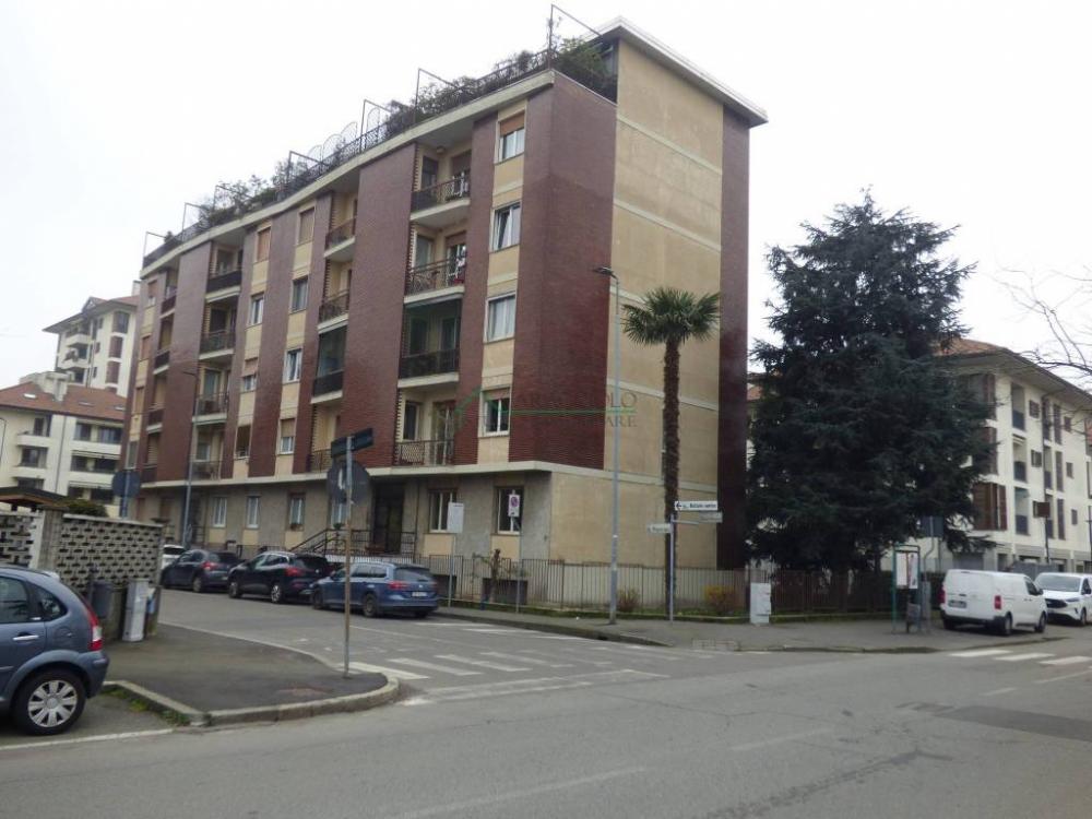 appartamento in vendita a Bollate