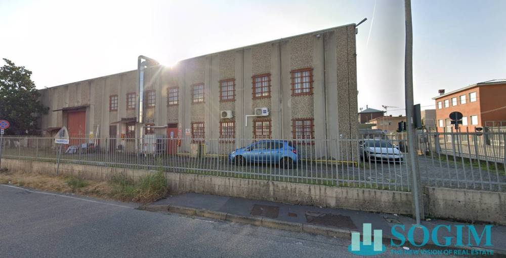 capannone in vendita a Bollate