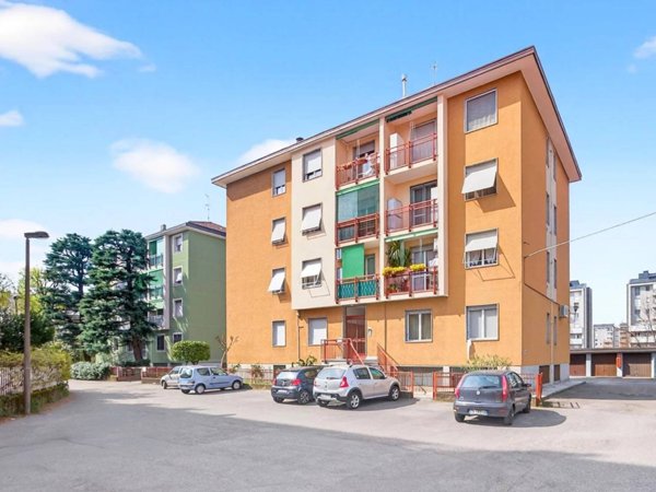 appartamento in vendita a Bollate