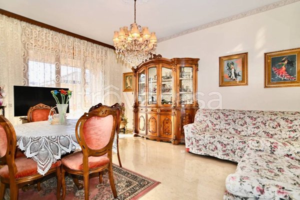 appartamento in vendita a Bollate