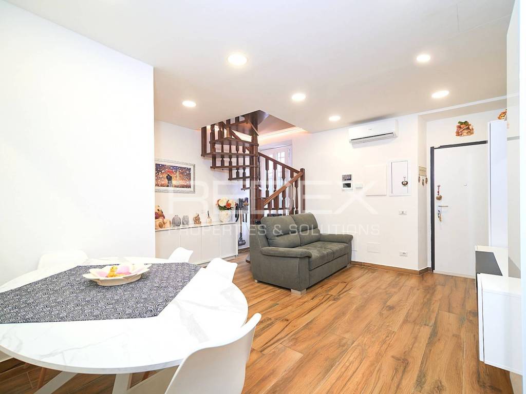 casa indipendente in vendita a Bollate in zona Cassina Nuova