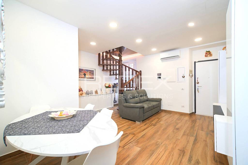 casa indipendente in vendita a Bollate