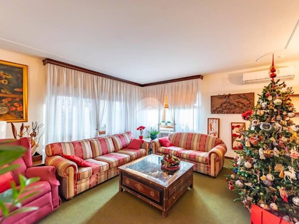 appartamento in vendita a Bollate