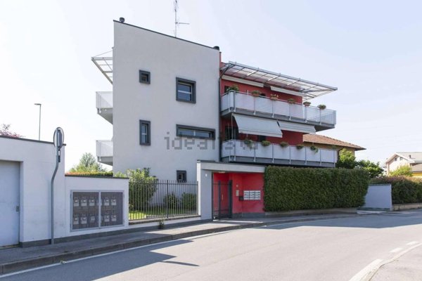 appartamento in vendita a Bollate