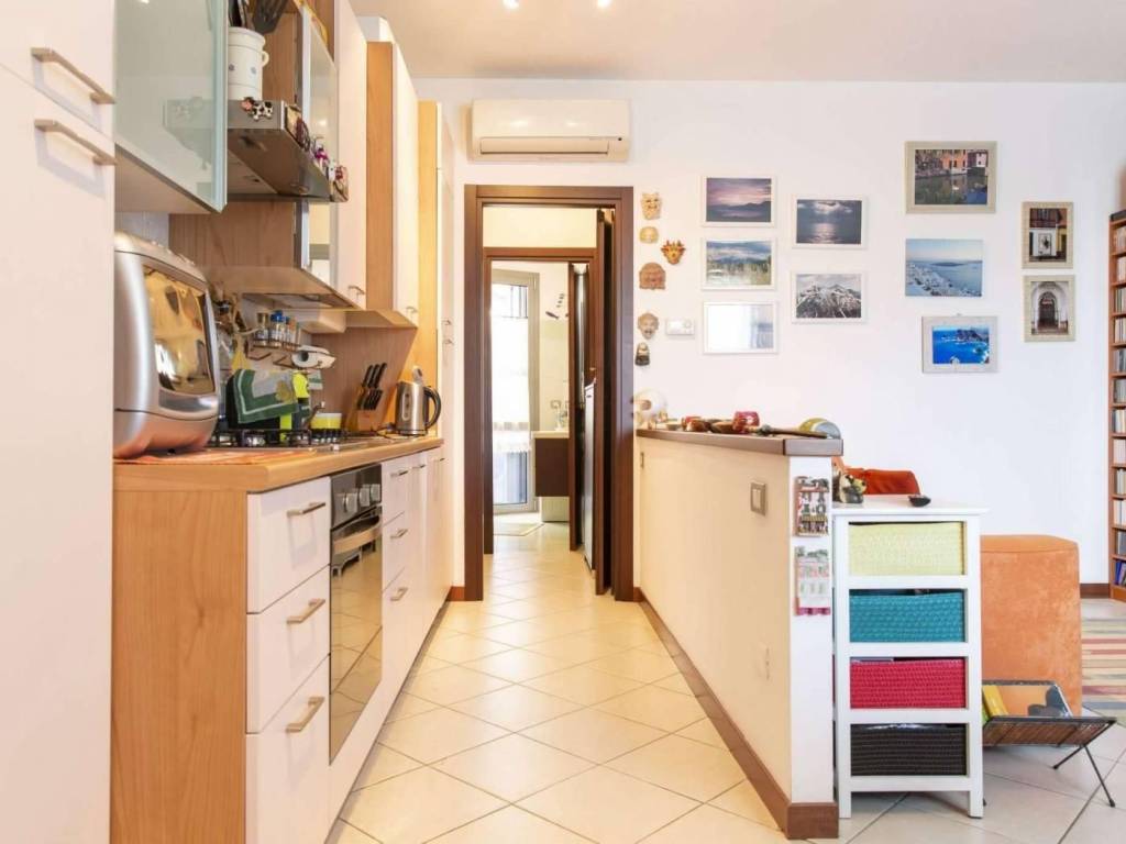 appartamento in vendita a Bollate in zona Ospiate