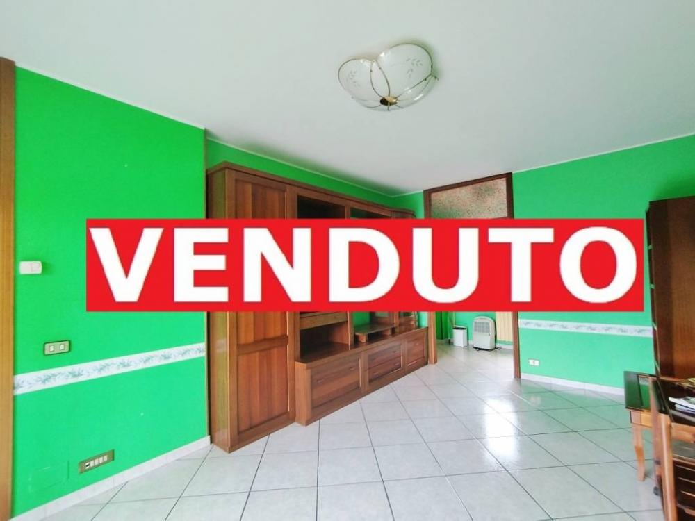 appartamento in vendita a Bollate