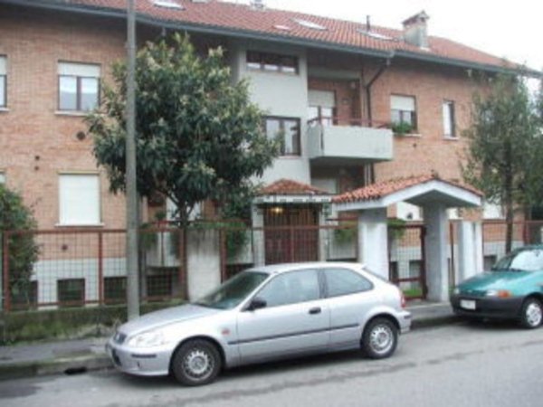 appartamento in vendita a Bollate