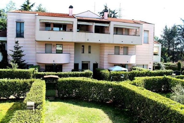 appartamento in vendita a Bollate