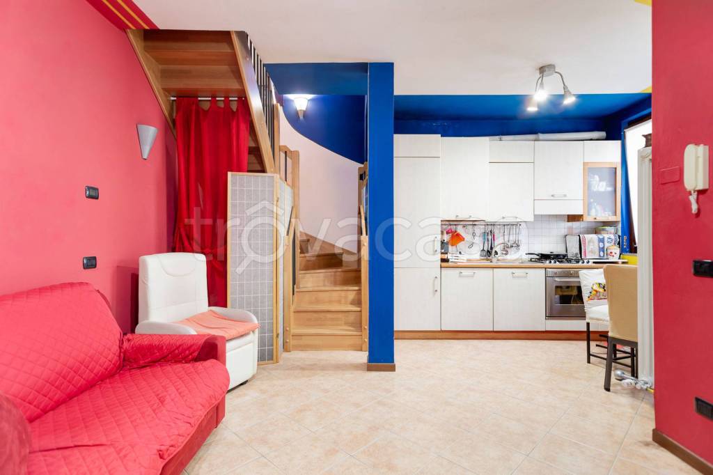 appartamento in vendita a Bollate in zona Ospiate